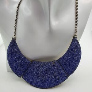 Velvet Elvis spackle royal blue‎ necklace 💙  N1040